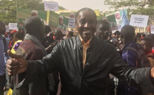 Arrêt sur image: Le journaliste Adama Gaye à la marche de l'opposition
