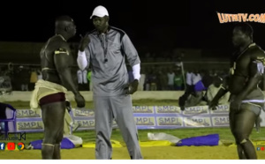 Lutte : Modou Anta prend le dessus sur Baye Mandione, regardez 
