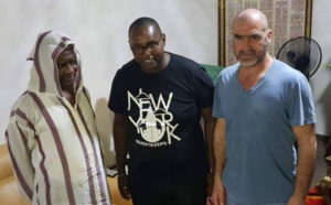 Photos : Eric Cantona, la légende de Manchester United chez Cheikh Ahmadou Kara Mbacké