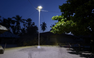 La vérité sur les 50 000 lampadaires solaires de Fonroche
