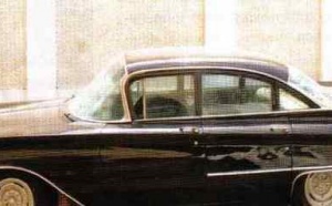 [Regardez] La voiture de Baye Niasse en plein centre ville