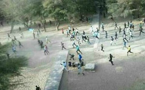 Mort de l'étudiant Fallou Sène : Une voiture de police fonce droit sur les étudiants devant l'UCAD Dakar