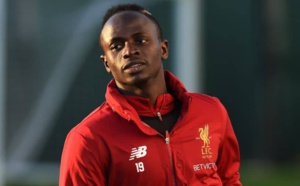 Sadio Mané offre 300 maillots de Liverpool à son village natal