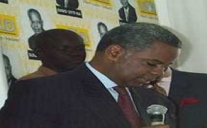 Djibo Kâ : "Le débat sur le 3e mandat de Wade est malsain"