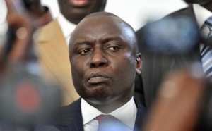 Les vérités de Idrissa Seck à Wade : "Votre fils, ainsi que votre gestion laxiste ont mis à genoux ce pays". "En 2012, je me présenterai et je vous battrai"