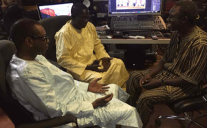 Photos: Youssou Ndour se rend chez Thione Seck pour…