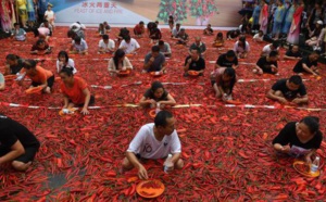 Concours du plus gros mangeur de piments: Un Chinois avale 50 piments en...68 secondes !
