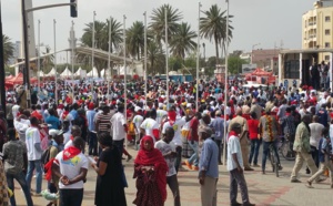 Suivez la marche de l'opposition en HD Live in direct non-stop sur leral.net, Facebook et Youtube