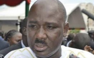 Farba Ngom flingue Hadjibou Soumaré: « Il ne suffit pas de remplir le Grand Théâtre et d’avoir 30 millions pour être présidentiable »