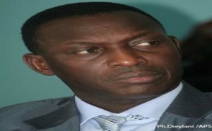 Babacar Diagne détruit Youssou Ndour: « Un grand chanteur devant l’éternel voulait débaucher l’ensemble des gens de Kinkéliba »