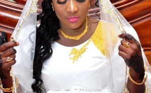 Photos-Mariage: Heureux Ménage Mme Cissé toute radieuse