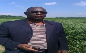 A Africa24, Macky Sall dénonce « le budget électoraliste » de Wade (Vidéo)