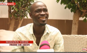 "Wally Seck day féne. Waly et Akon, c'est comme la Case des Tout petits et un Professeur Université" (Mamadou Thiam, frère de Akon)