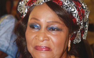 Karim Wade perd ses deux "tatas" - Aïda Ndiongue et Oumou Salamata Tall rejoignent Macky Sall
