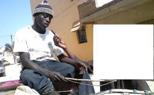 Modou Guèye, ramasseur d’ordures à bord de charette : « qu’on arrête de nous traiter de voleurs ! »