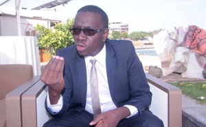 Urgent: Moussa Bocar Thiam et des voyous agressent leurs opposants et détruisent le matériel de reportage du journaliste de Kewoulo