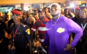 Vidéo - Arrivée de Balla Gaye 2 à l'aéroport de Diass après plus de 2 mois à l'Insep de Paris