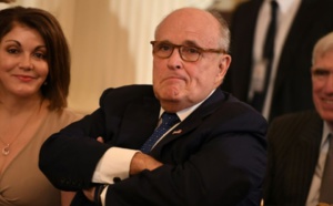 Etats-Unis: Rudy Giuliani, «cyber-expert» de la Maison Blanche, piégé par un internaute anti-Trump