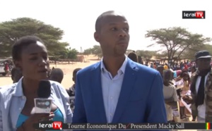 Vidéo : Ousmane Sakal Dieng arrête le cortège présidentiel et salue Macky Sall