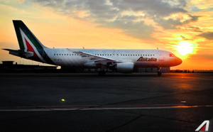 Un passager qui a embarqué de l’Aibd saute du vol de Alitalia et bloque l’aéroport de Milian pendant des heures