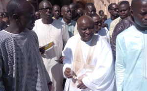 Vidéo - Présidentielle 2019 : Idrissa Seck et ses alliés à Touba pour recueillir les prières du Khalif