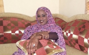 Fatoumetou Sow Dieyna, journaliste à Africa 7 : « J’ai envie d’enlever le voile »