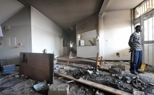 Emeutes de l'électricité : Une centaine de jeunes arrêtés, le parquet promet des peines sévères