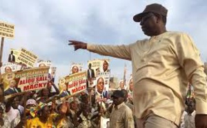 Département de Gossas : Macky Sall en cavalier seul