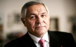 Décryptage : La méthode de Robert BOURGI pour décrédibiliser les « Wade »