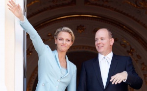 Albert et Charlene se séparent pendant leur voyage de noces ! Un comportement bien étrange