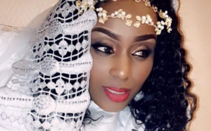 Photos : Feuz Galsen s'est mariée avec Books de Sen Kumpa, regardez