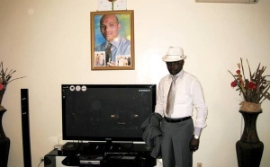 [Exclusif Photos]Le marabout et jet-setteur Serigne Modou Mbacké Bara Dolly en prison pour avoir couché et photographié nue une femme mariée
