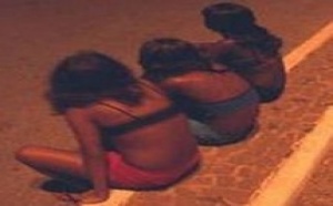 Les prostituées revoient leurs prix à la baisse : la faute aux lampes de Karim Wade