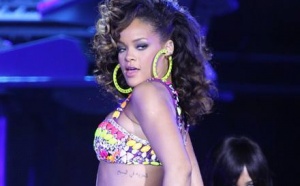 RIHANNA PREND LE MÉTRO COMME TOUT LE MONDE