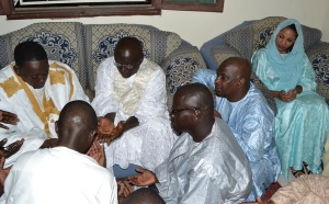 (Photos- Vidéos) Magal de Darou Salam : Idrissa Seck et Lena Sène reçoivent des prières à Touba