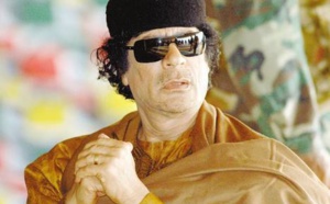 Khadafi prédit sa mort ! et celle d'autres dirigeants arabes par les américains(VIDEO)
