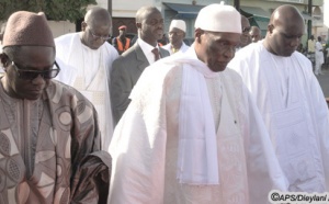 Le président Wade invite les Sénégalais au culte de la paix