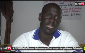 VIDEO - Kaolack: Alfayda Fm et la Chambre de Commerce offrent un cours de synthèse en philosophie aux élèves