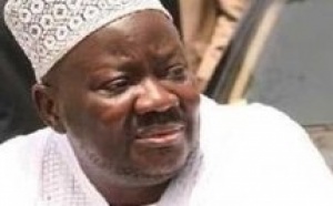 Audience au palais : Wade remet 50 millions et un 4X4 au fils de Serigne Mamoune Niasse