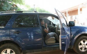 Photo : Viviane Ndour dans sa voiture 4X4