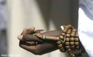 Pour une histoire de Vol : Le Yala-Yala échappe au Lynchage