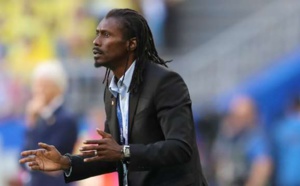 Sénégal vs Bénin: Aliou Cissé fait appel à l'arbitre Malang Diédhiou pour expliquer la VAR aux joueurs