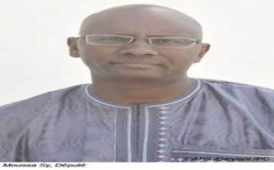 Moussa Sy opte pour le bulletin unique et dérange certains de ses frères libéraux