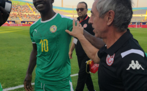 Le geste magnifique de Sadio Mané dans les bras d’Alain Giresse…(photos)