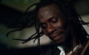 Carlou D lance « Audiovisa » et tire un trait sur le mouvement « Y'en a marre »