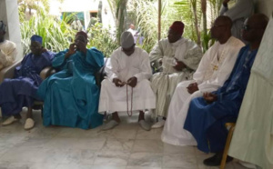 Condoléances : Wade envoie une délégation chez OTD, Oumar Sarr et  Me Amadou Sall absents (images)