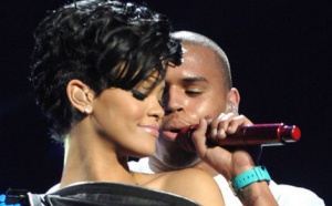 C’est via sa page Twitter que Rihanna a fait part de ses résolutions pour cette année 2012 qui commence.