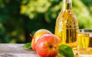 Le vinaigre de cidre: Une solution naturelle contre les règles hémorragiques ?