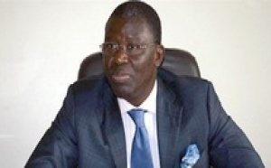 Babacar Gaye: « Wade est conscient du danger que pourraient constituer les départs de Baldé, Guirassy, et Abdou Fall »