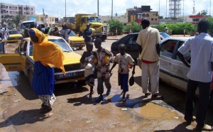 Mendicité, les étrangers bousculent les autochtones